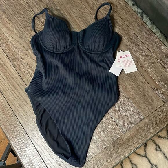 NWT Roxy Ribbed black swim one piece women’s size Large - Picture 3 of 6